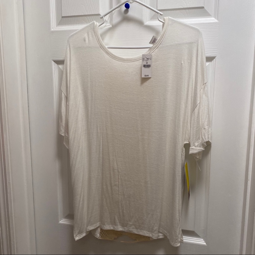 *BNWT* Crochet Back Boho Blouse